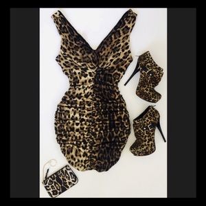 🦩CLEARANCE! Sassy Forever 21 Leopard Print Dress